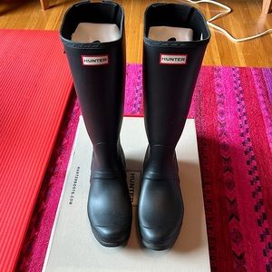 Hunter NEW in box - “Original adjustable back” rain boots black size 10